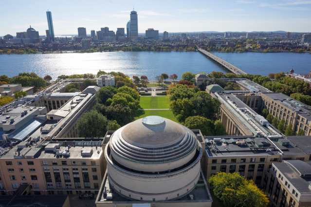 میانگین نمرات GRE دانشگاه MIT